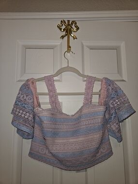 foxiedox Pink & Blue Lace-Trim Puff Sleeve Crop Top